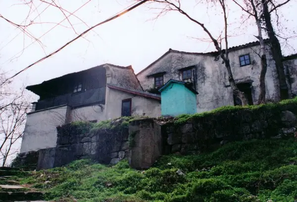 The Former Site of Shi Guanyin Ge Temple