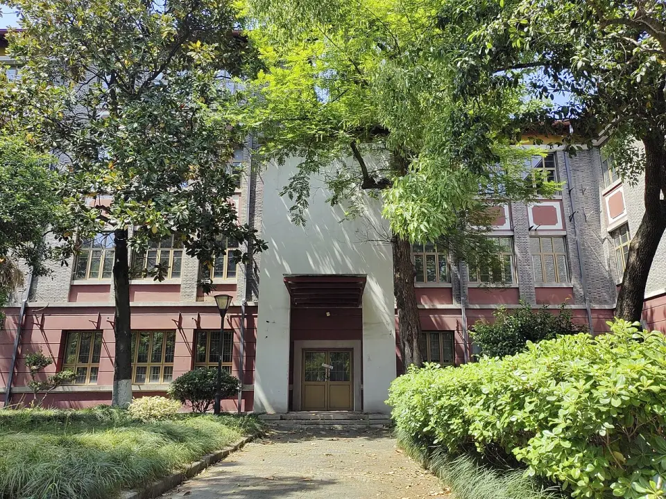 The Complex of School of Life Science, Xixi Campus, Zhejiang University